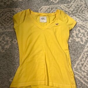 Yellow vintage hollister top(little stain but not really noticeable)